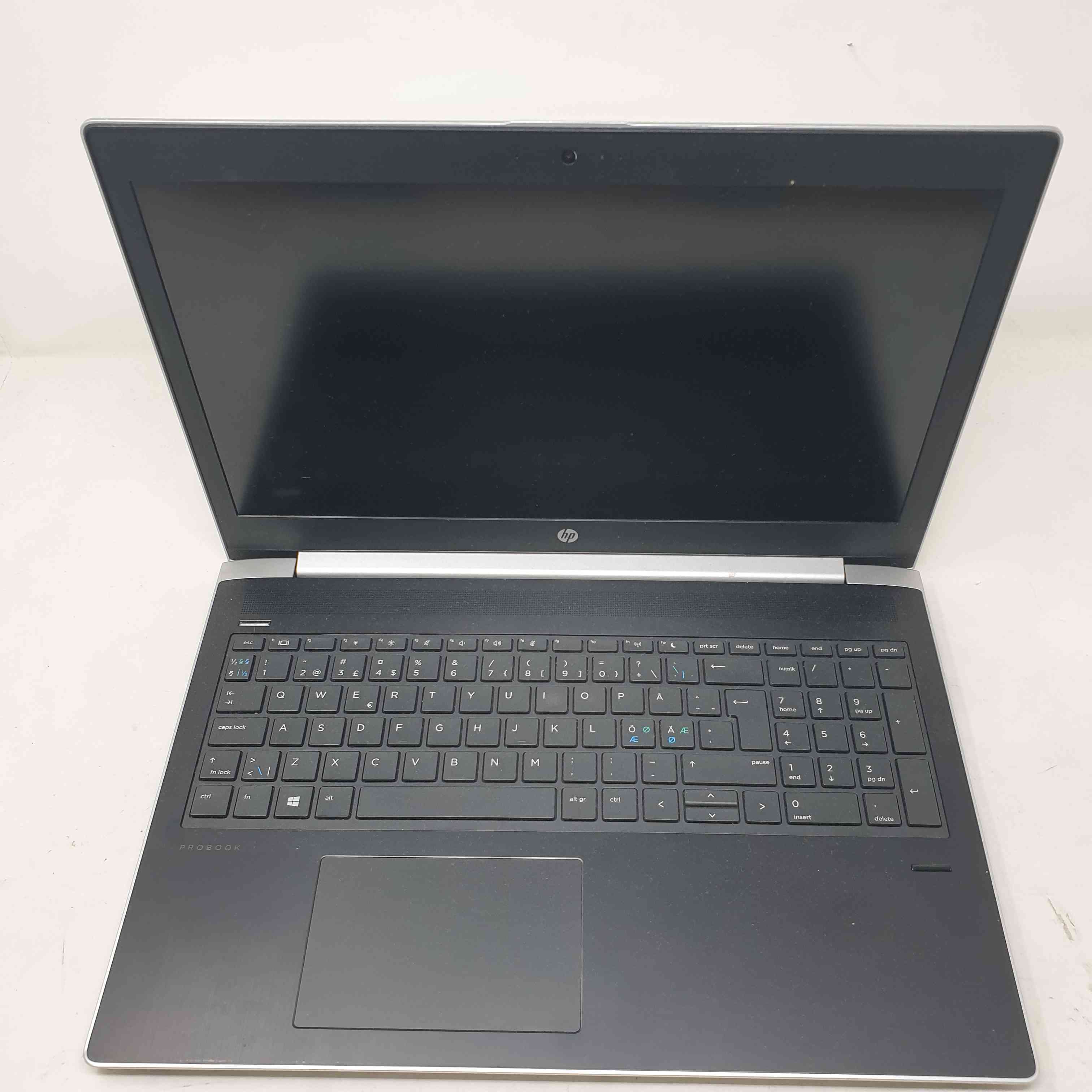 Hp Probook 455 G5 AMD A9-9420 RADEON R5, 5 COMPUTE CORES 2C+3G RAM 8GB SSD 256GB GRADO C