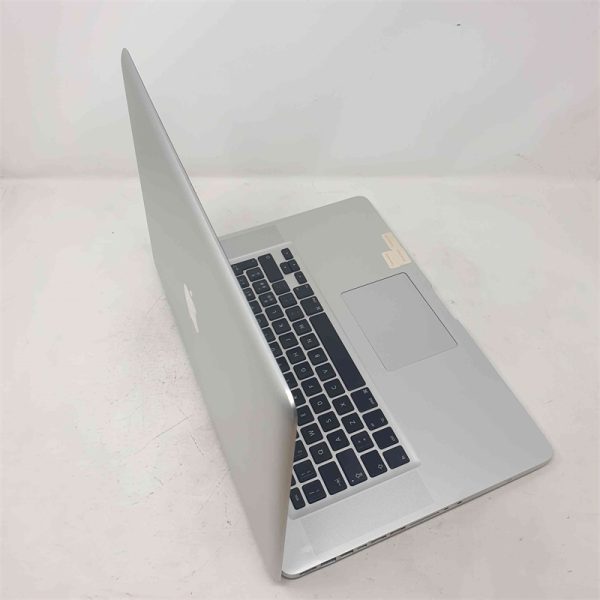 Macbook Pro 15" A1286 2011 Intel Core i7 2,2 GHz RAM 8GB SSD 480GB GRADO B - immagine 3