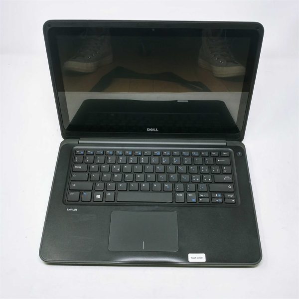 Latitude 3380 0 Intel Core i5-7200U 2.50GHz RAM 8GB SSD 240GB GRADO B