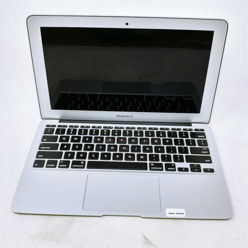 Macbook Air 11 2014 2014 Dual-Core Intel Core i5 1,4 GHz RAM 4GB SSD 120GB GRADO D