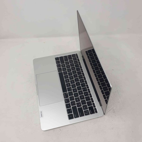 Macbook Pro 13" A1708 2017 Dual-Core Intel Core i5 2,3 GHz RAM 16GB SSD 250GB GRADO B - immagine 2