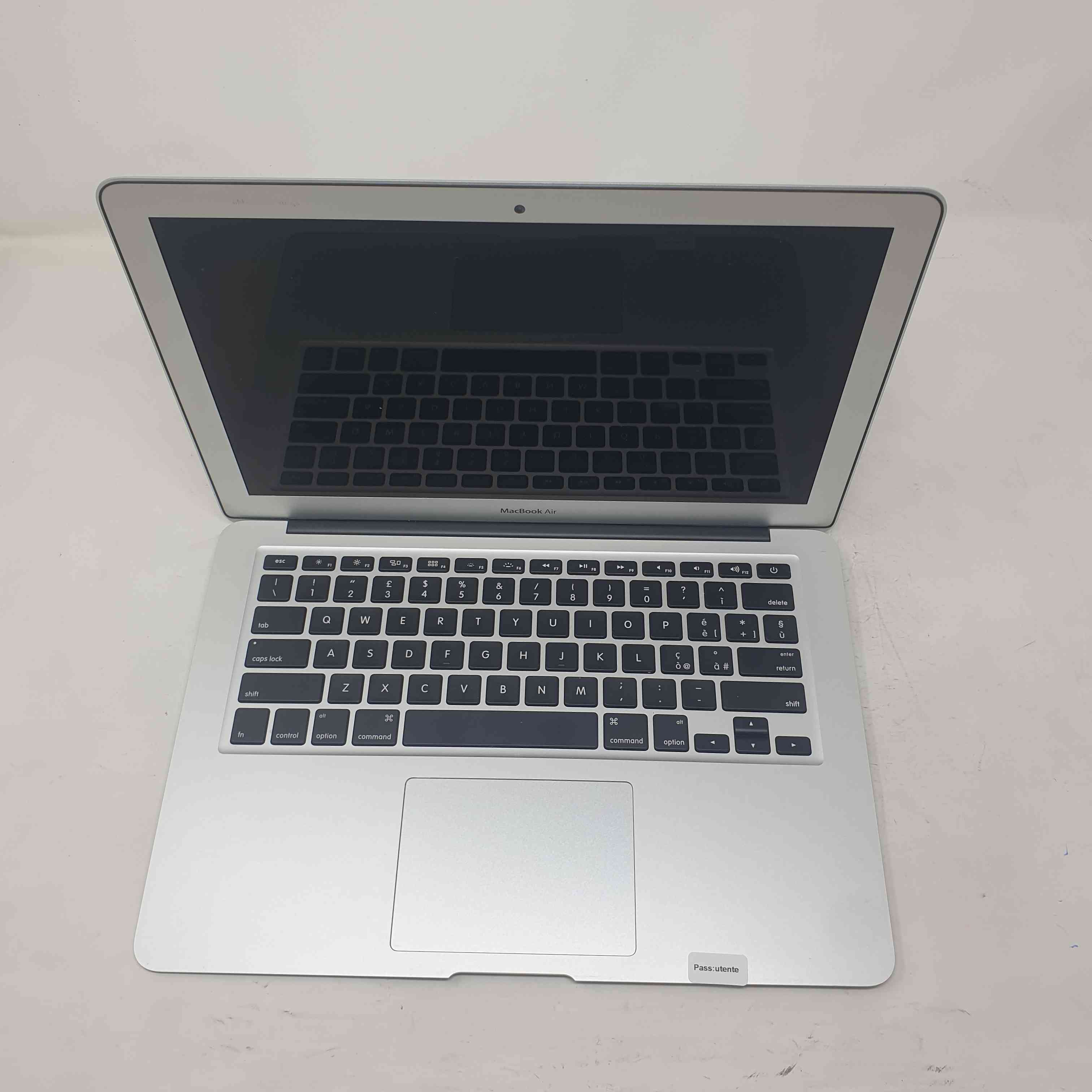 Macbook Air 13" A1466 2017 Dual-Core Intel Core i5 1,8 GHz RAM 8GB SSD 500GB GRADO C