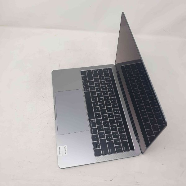 Macbook Pro 13" Retina A1989 2019 Quad-Core Intel Core i7 2,8 GHz RAM 16GB SSD 250GB GRADO A - immagine 2