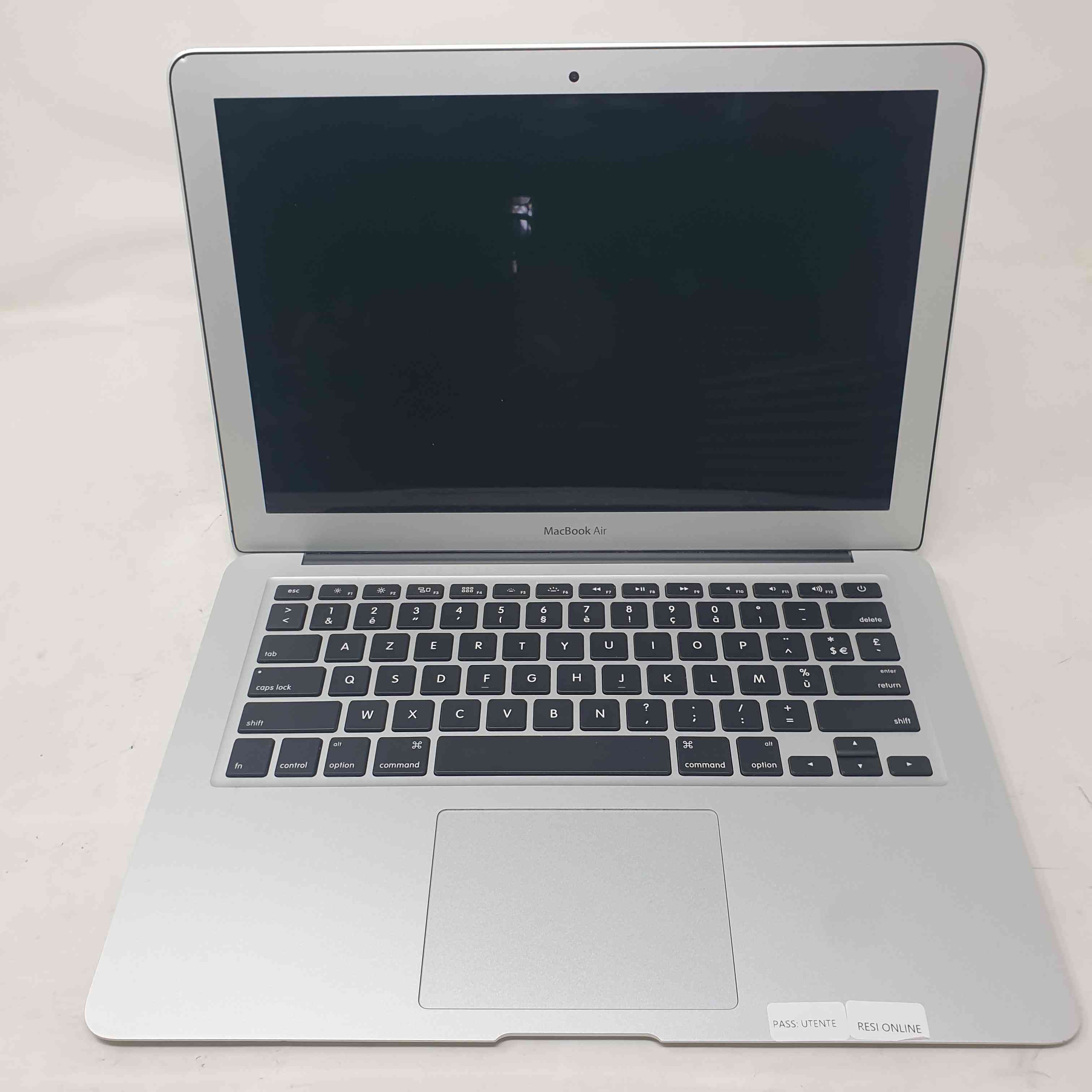 Macbook Air 13 2017 2017 Dual-Core Intel Core i5 1.6 GHz RAM 8GB SSD 250GB GRADO D