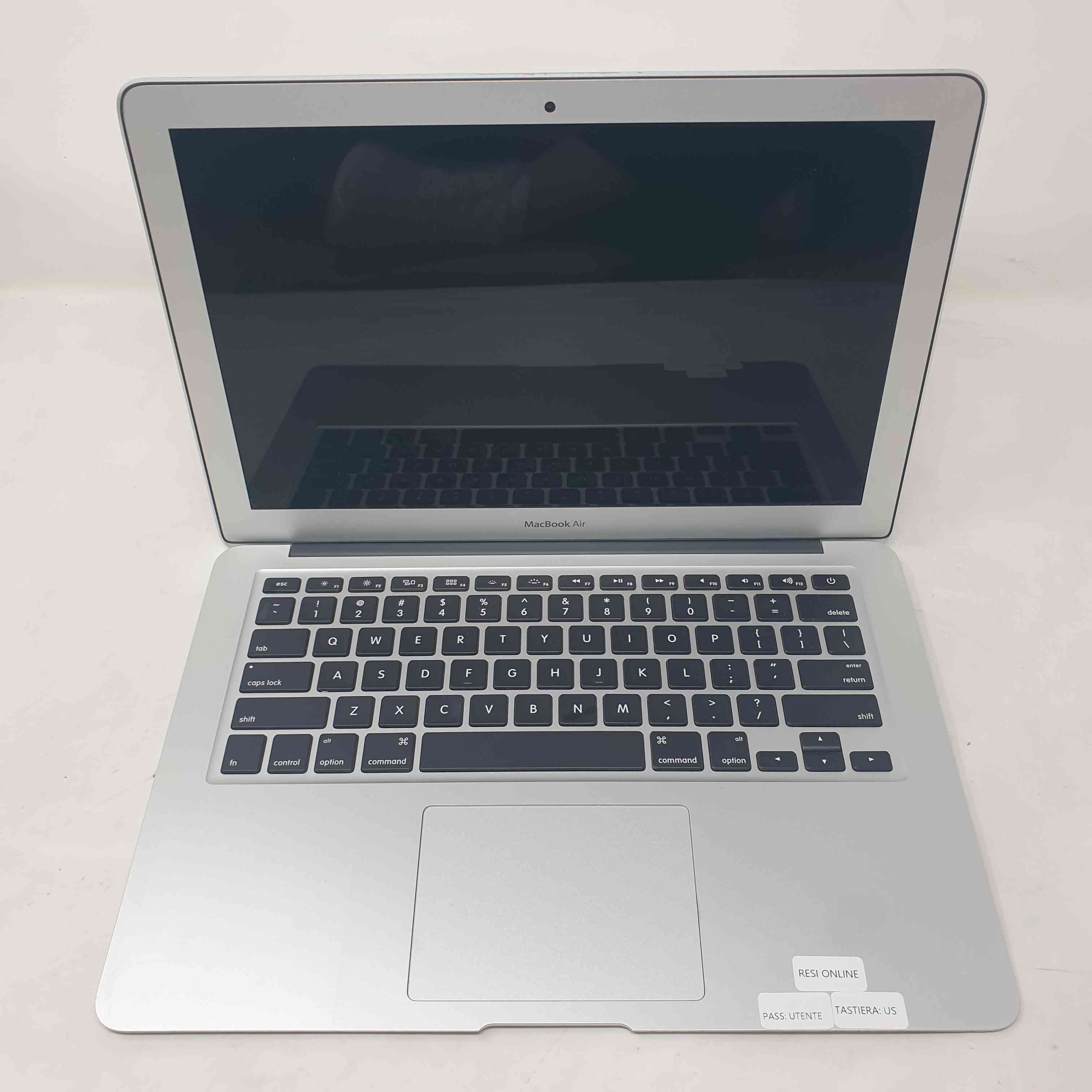 Macbook Air 13 2017 2017 Dual-Core Intel Core i5 1.8 GHz RAM 8GB SSD 120GB GRADO D