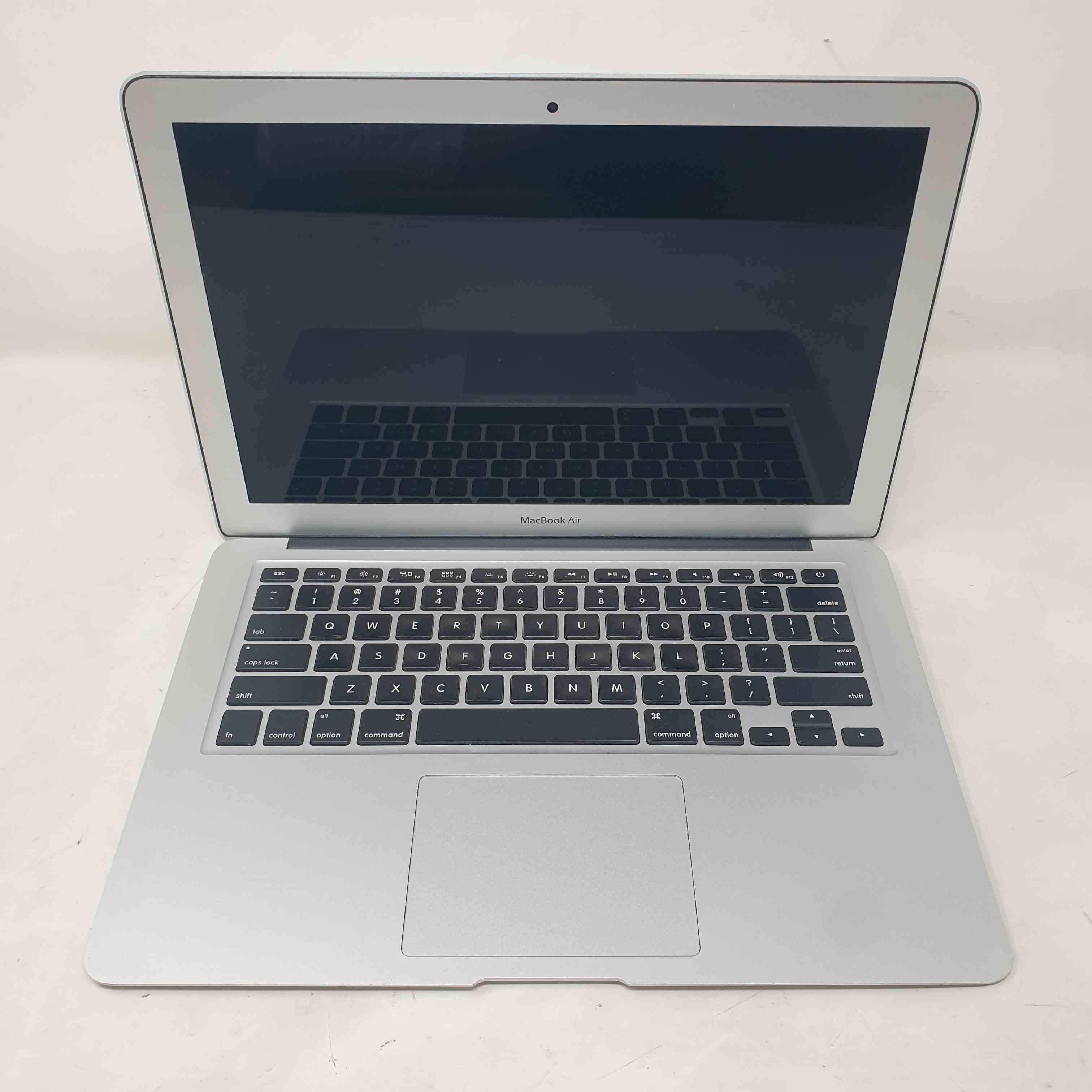 Macbook Air 13 2017 2017 Dual-Core Intel Core i5 1,6 GHz RAM 8GB SSD 512GB GRADO C