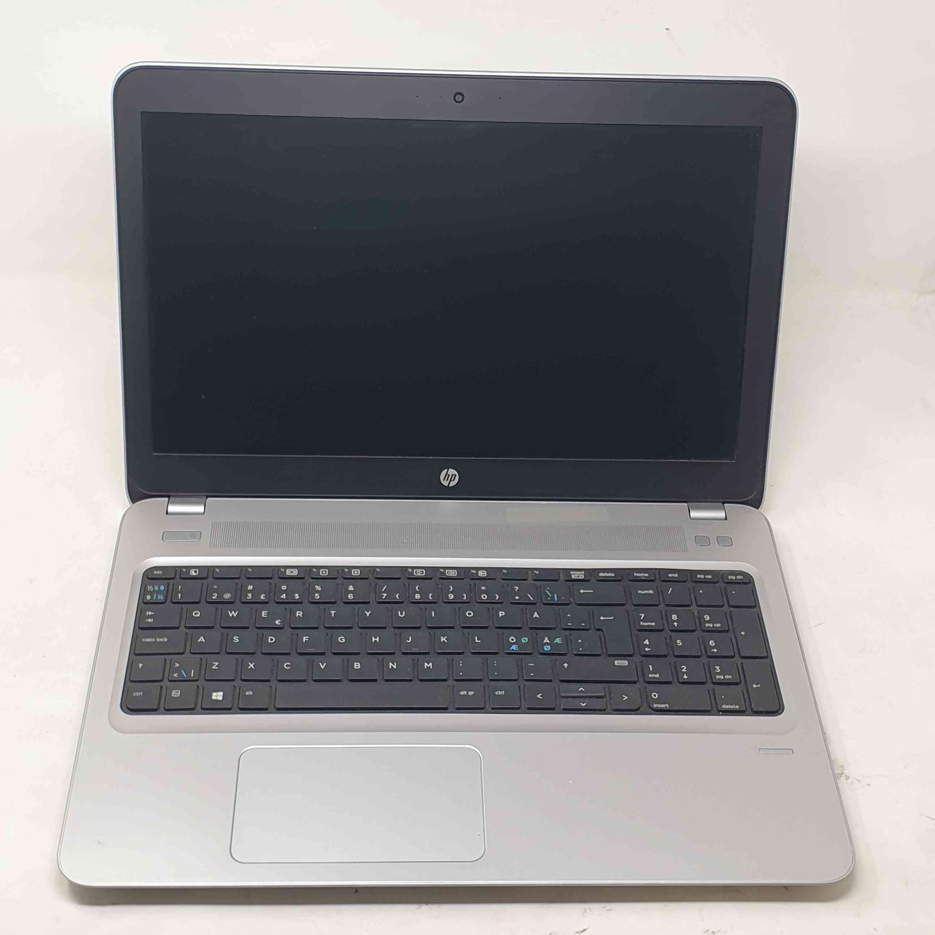 Hp Probook 455 G4 AMD A6-9210 RADEON R4, 5 COMPUTE CORES 2C+3G RAM 8GB SSD 256GB GRADO C