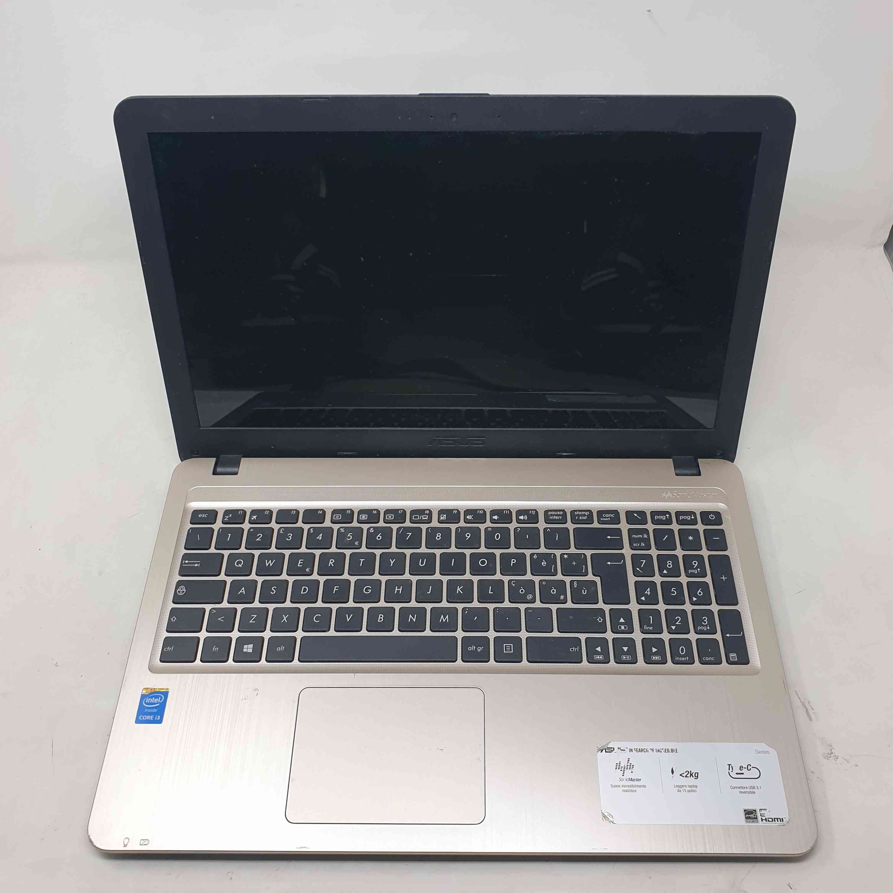 X540la Intel Core i3-5005U 2.00GHz RAM 8GB SSD 256GB GRADO D